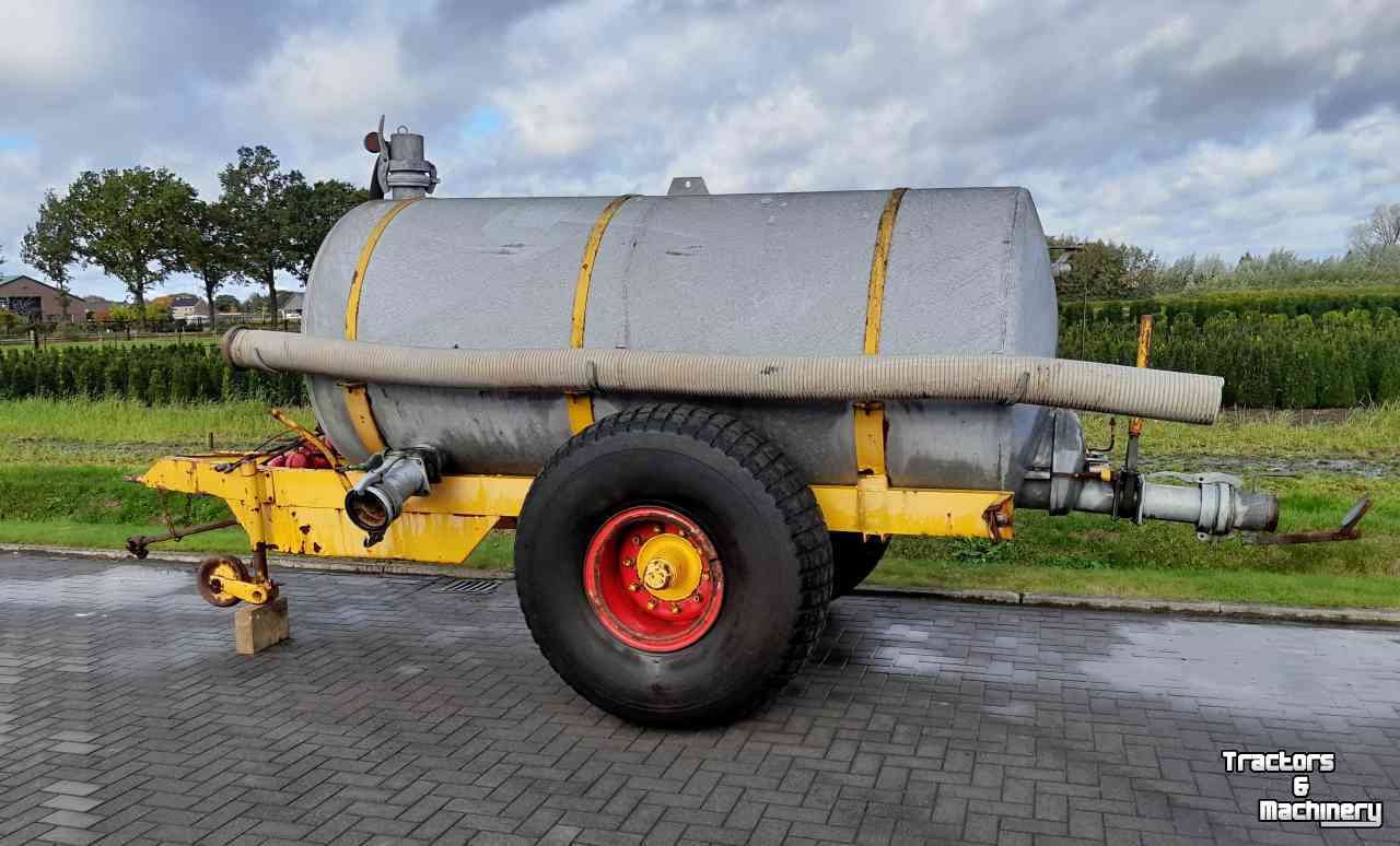 Sonstiges  Boom- & Fruitteelt Machines