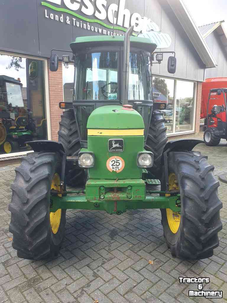 Schlepper / Traktoren John Deere 1640