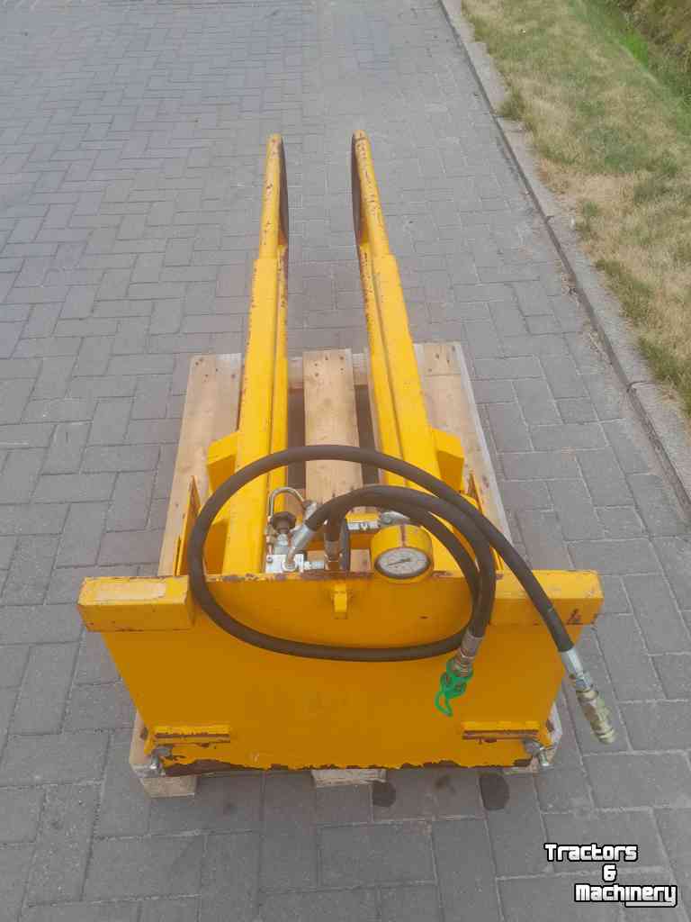 Sonstiges  Boom & Fruitteelt Machines