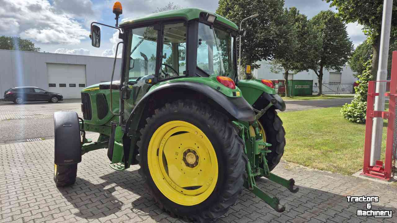 Schlepper / Traktoren John Deere 6120 SE met kruip en maar 4850uur!!