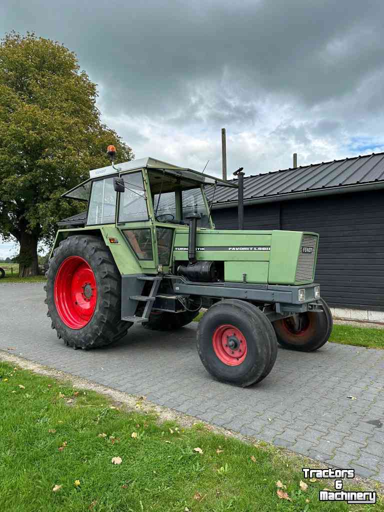 Schlepper / Traktoren Fendt Favorit 611 LS