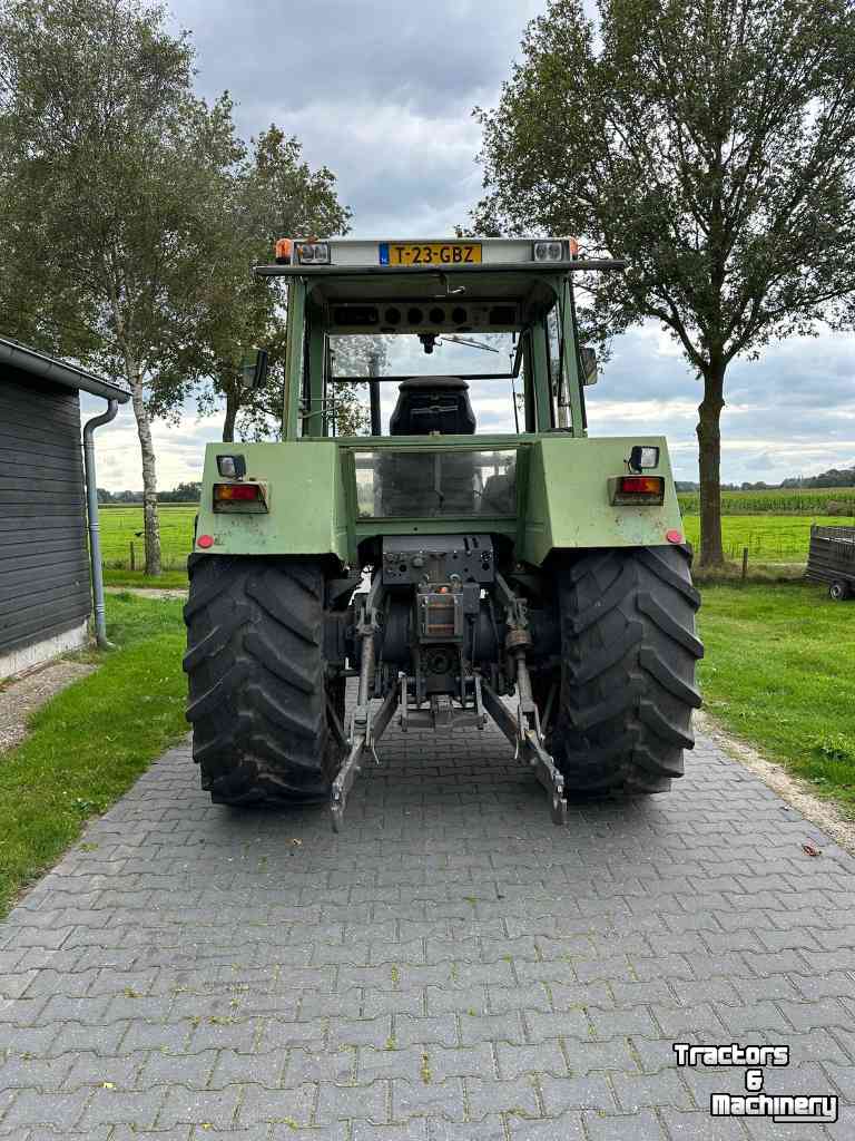 Schlepper / Traktoren Fendt Favorit 611 LS