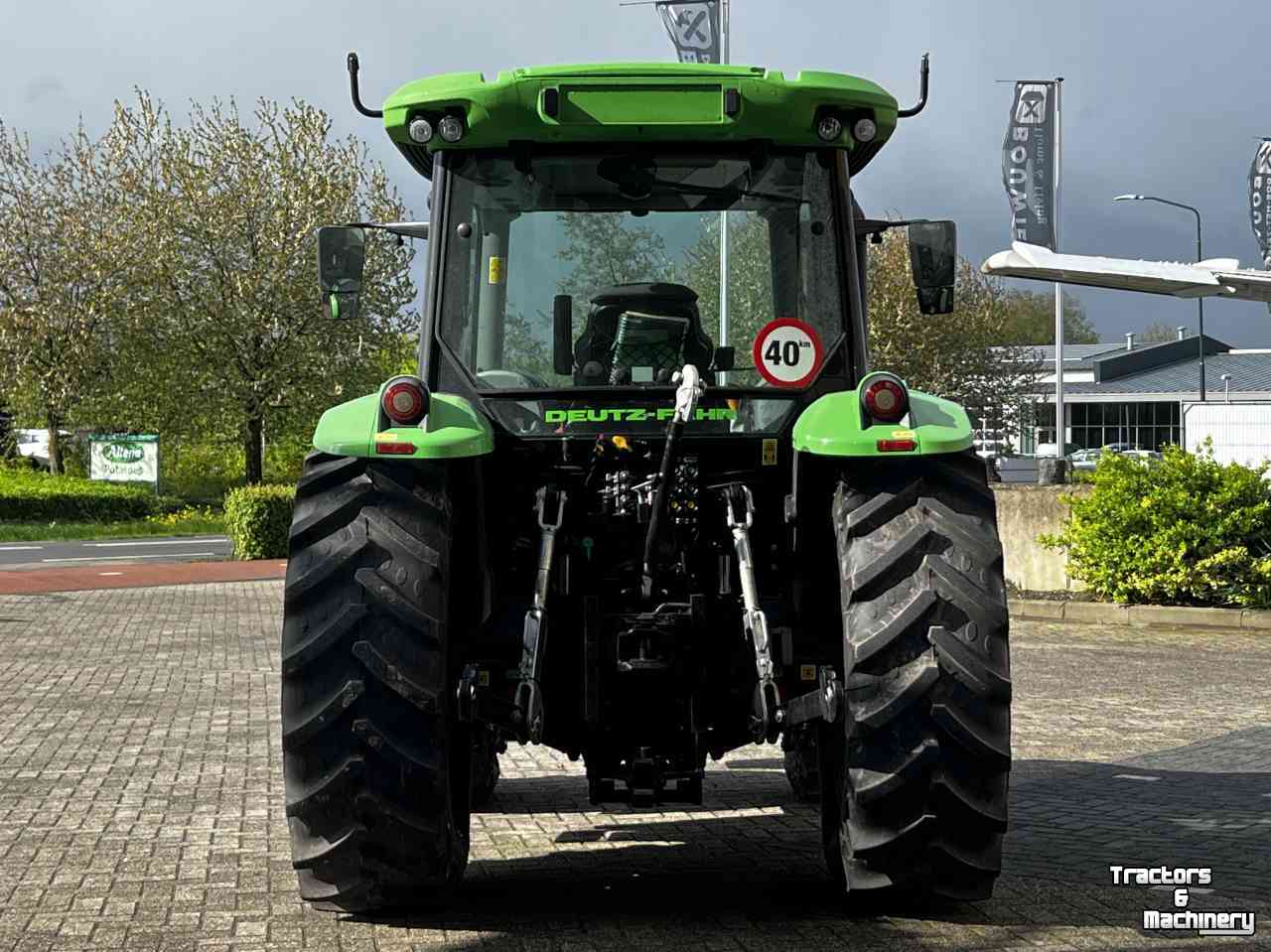 Schlepper / Traktoren Deutz-Fahr 5125GS 30-30 3Speed Powershift 40km