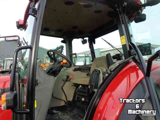 Schlepper / Traktoren Case-IH farmall a85