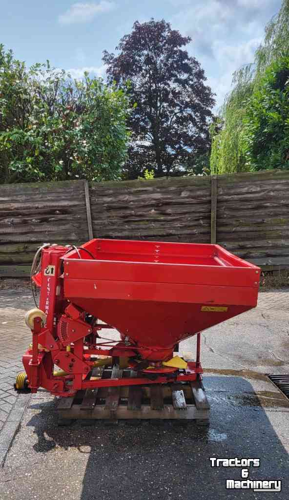 Düngerstreuer Lely Centerliner SE Kunstmeststrooier