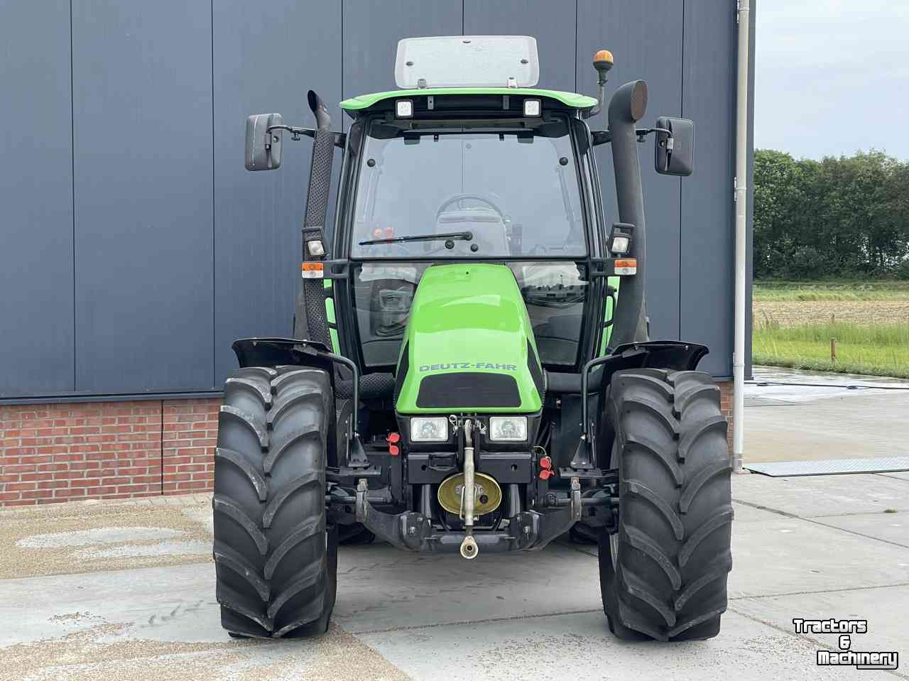 Schlepper / Traktoren Deutz-Fahr Agrotron 85