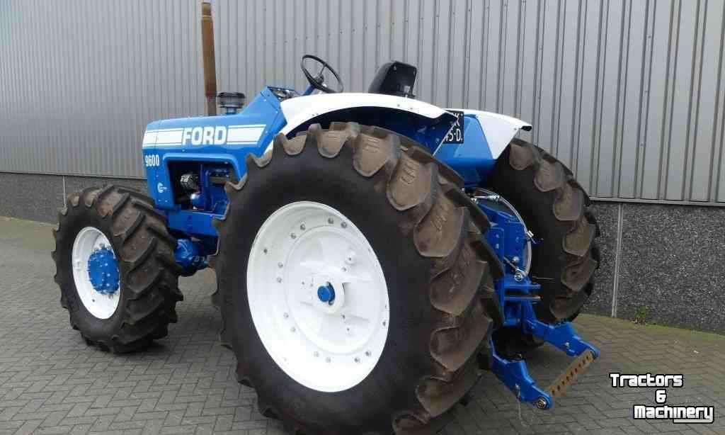 Schlepper / Traktoren Ford 9600 4WD Tractor