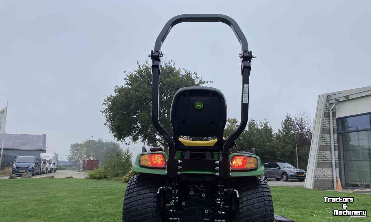 Selbstfahrende Mähwerk John Deere X940 Zitmaaier