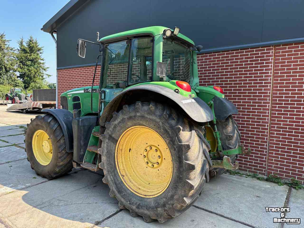 Schlepper / Traktoren John Deere 6830