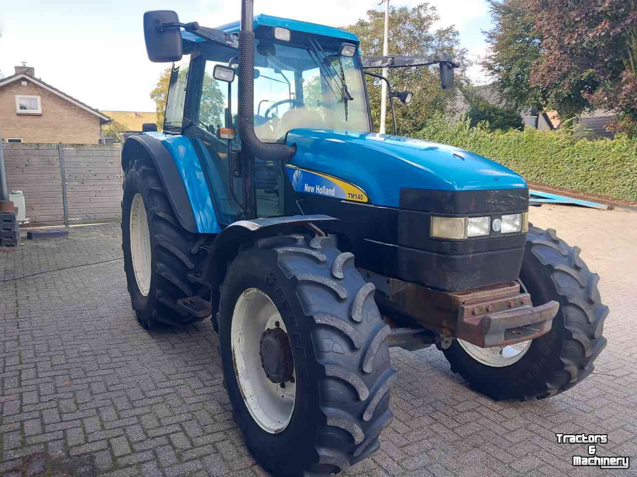 Schlepper / Traktoren New Holland TM 135