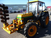 Schlepper / Traktoren John Deere 1950 mc2