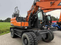 Mobilbagger Doosan DX140W-7