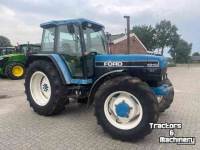 Schlepper / Traktoren Ford 8240 SLE