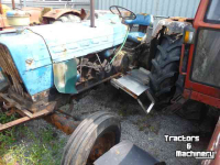 Schlepper / Traktoren Ford 5600