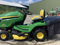 Selbstfahrende Mähwerk John Deere X 350 R Zitmaaier