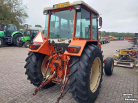 Schlepper / Traktoren Renault 681