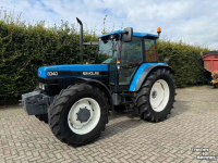 Schlepper / Traktoren New Holland 8340 sle