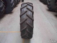 Räder, Reifen, Felgen & Distanzringe Pirelli 340/85R28