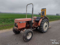 Schlepper / Traktoren Renault 80