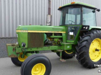 Schlepper / Traktoren John Deere 4230 2wd Powershift Tractor