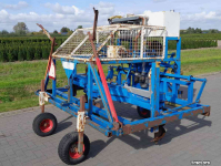 Sonstiges  Boom & Fruitteelt Machines