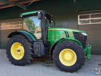 Schlepper / Traktoren John Deere 7230R Autopowr