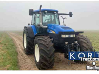 Schlepper / Traktoren New Holland TM130