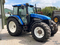 Schlepper / Traktoren New Holland ts115