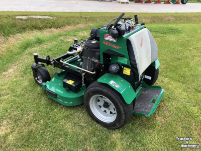 Selbstfahrende Mähwerk Bobcat Stand-on zero-turn. Demo machine