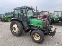 Schlepper / Traktoren Valtra A65 + Zuidberg fronthef